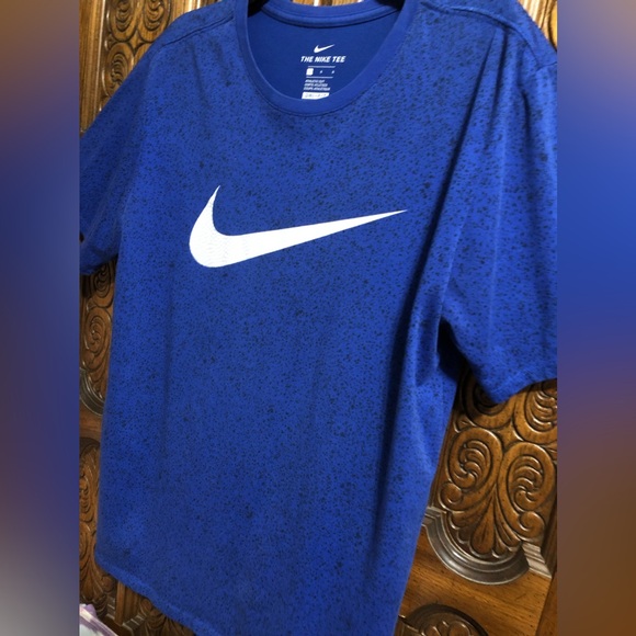 THE NIKE TEE - BLUE - Picture 7 of 12